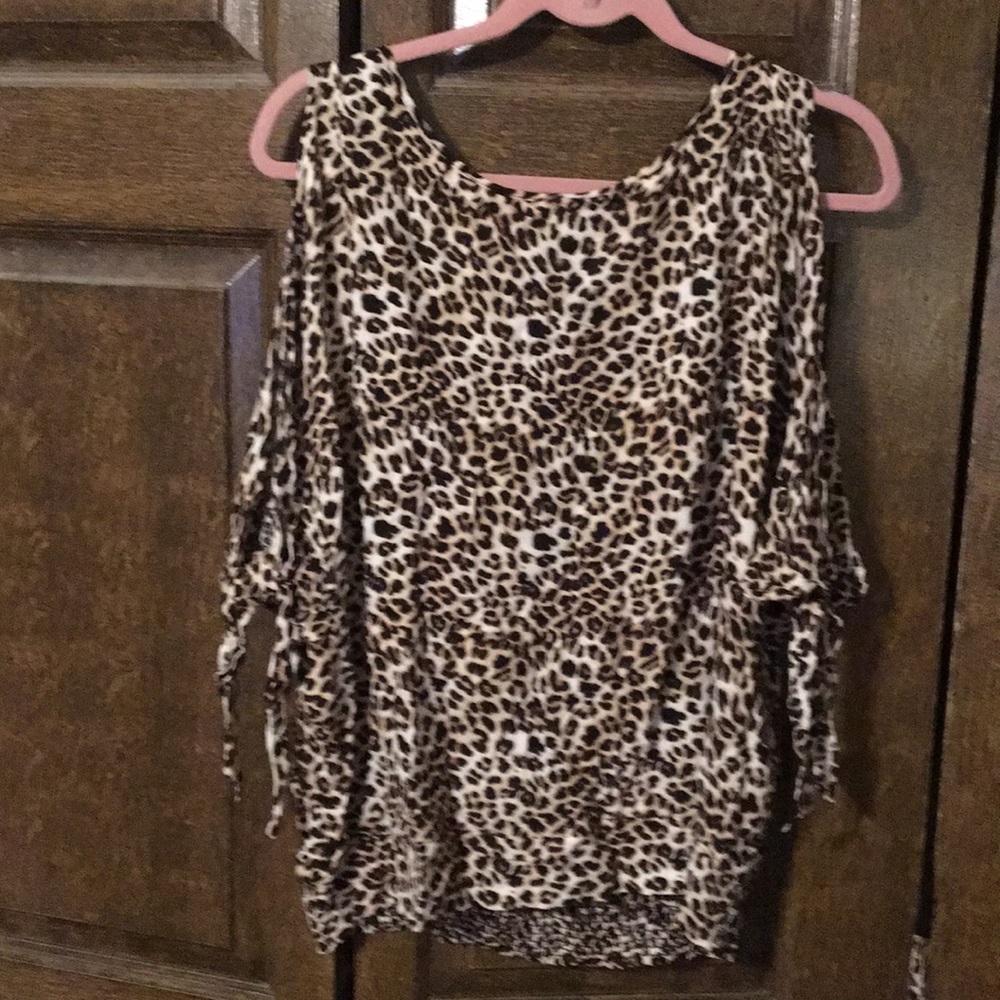 Leopard print cold shoulder top